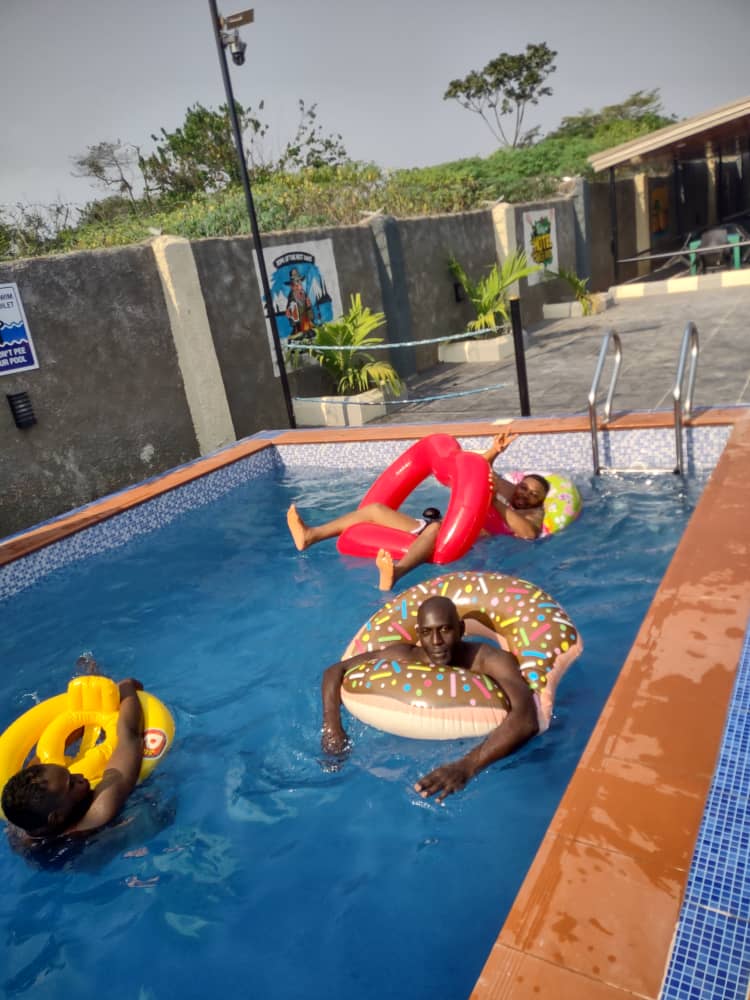 Swimming pool with guests